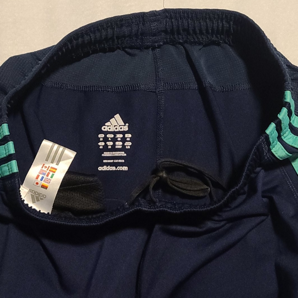 ADIDAS Sweatpants 🟢🟢 - Picture 2 of 6
